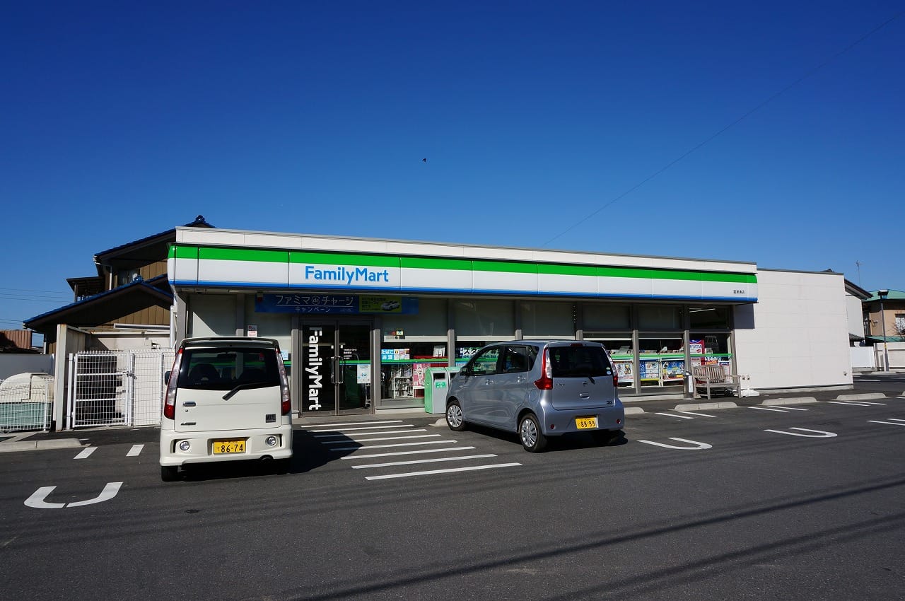 ファミリーマート富津湊店