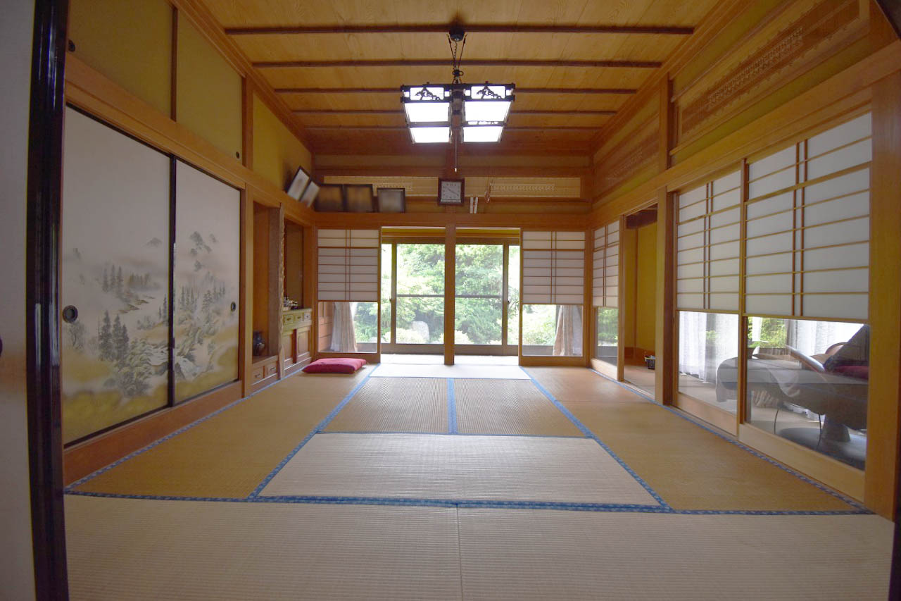 館山市広瀬　和の邸宅