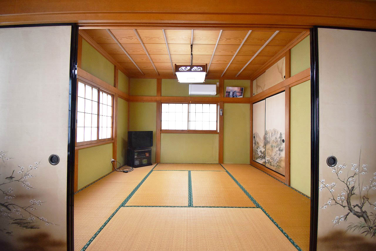 館山市広瀬　和の邸宅
