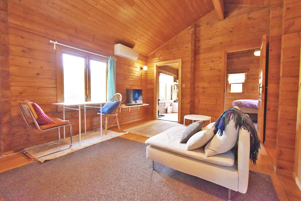 安馬谷ログハウス