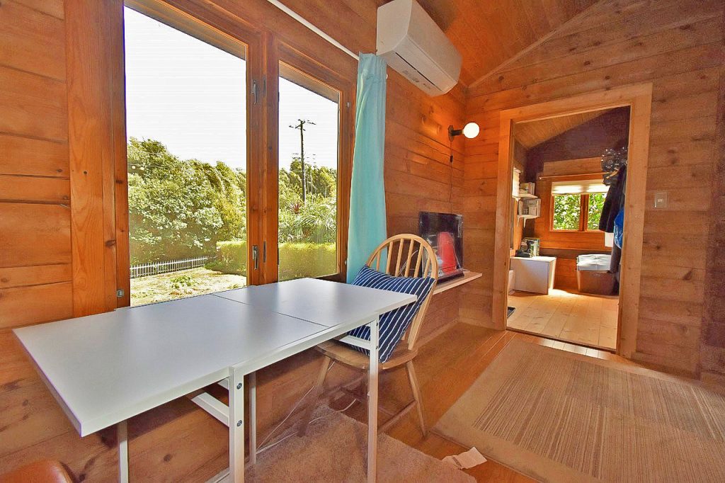 安馬谷ログハウス