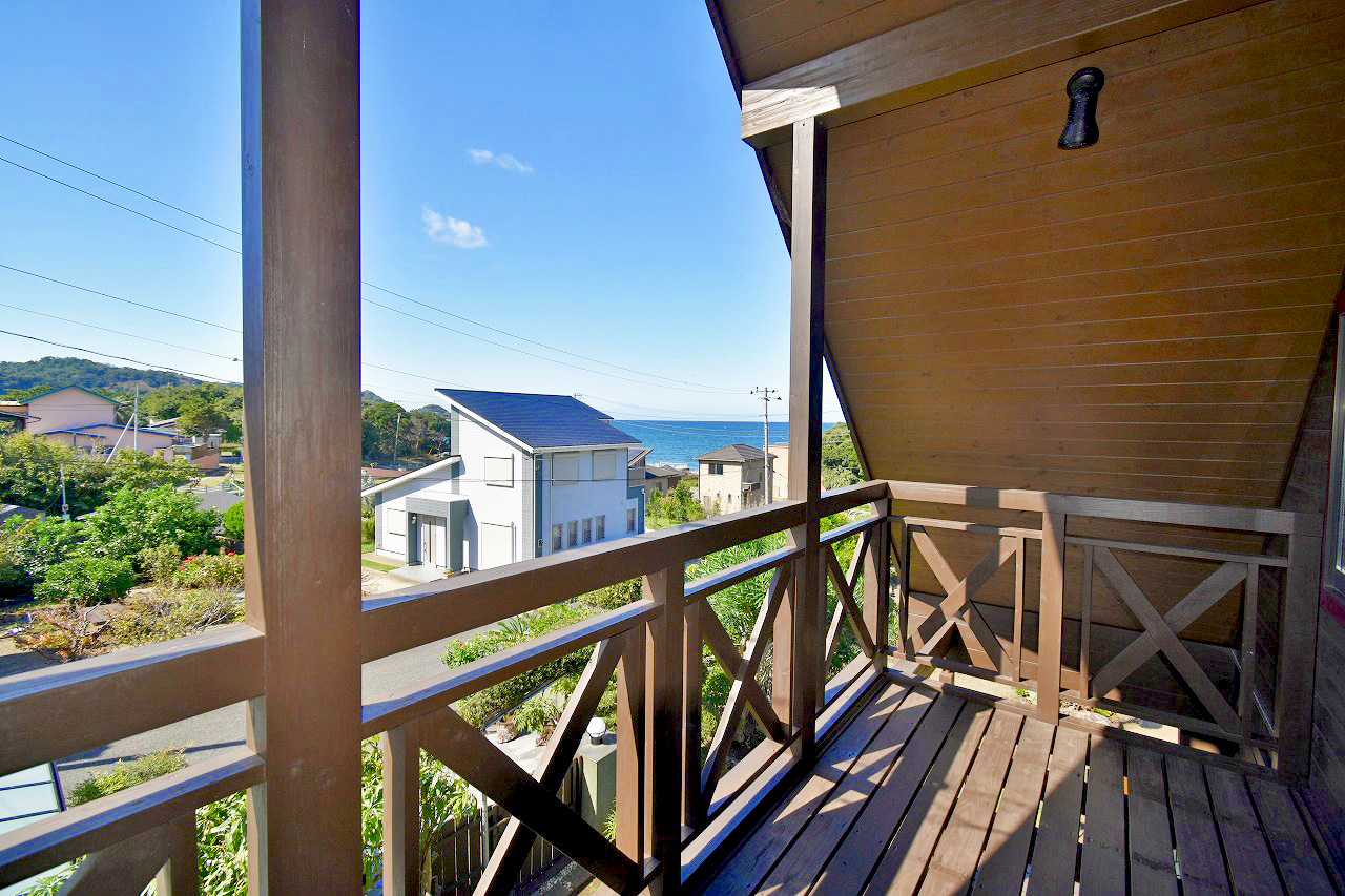 館山市見物ログハウス