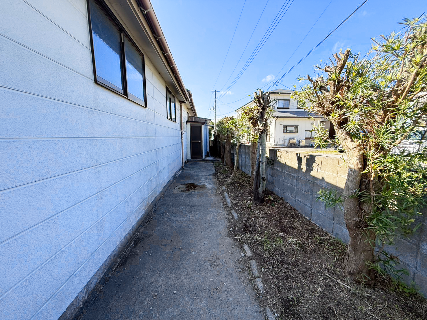 竜島154坪古家付