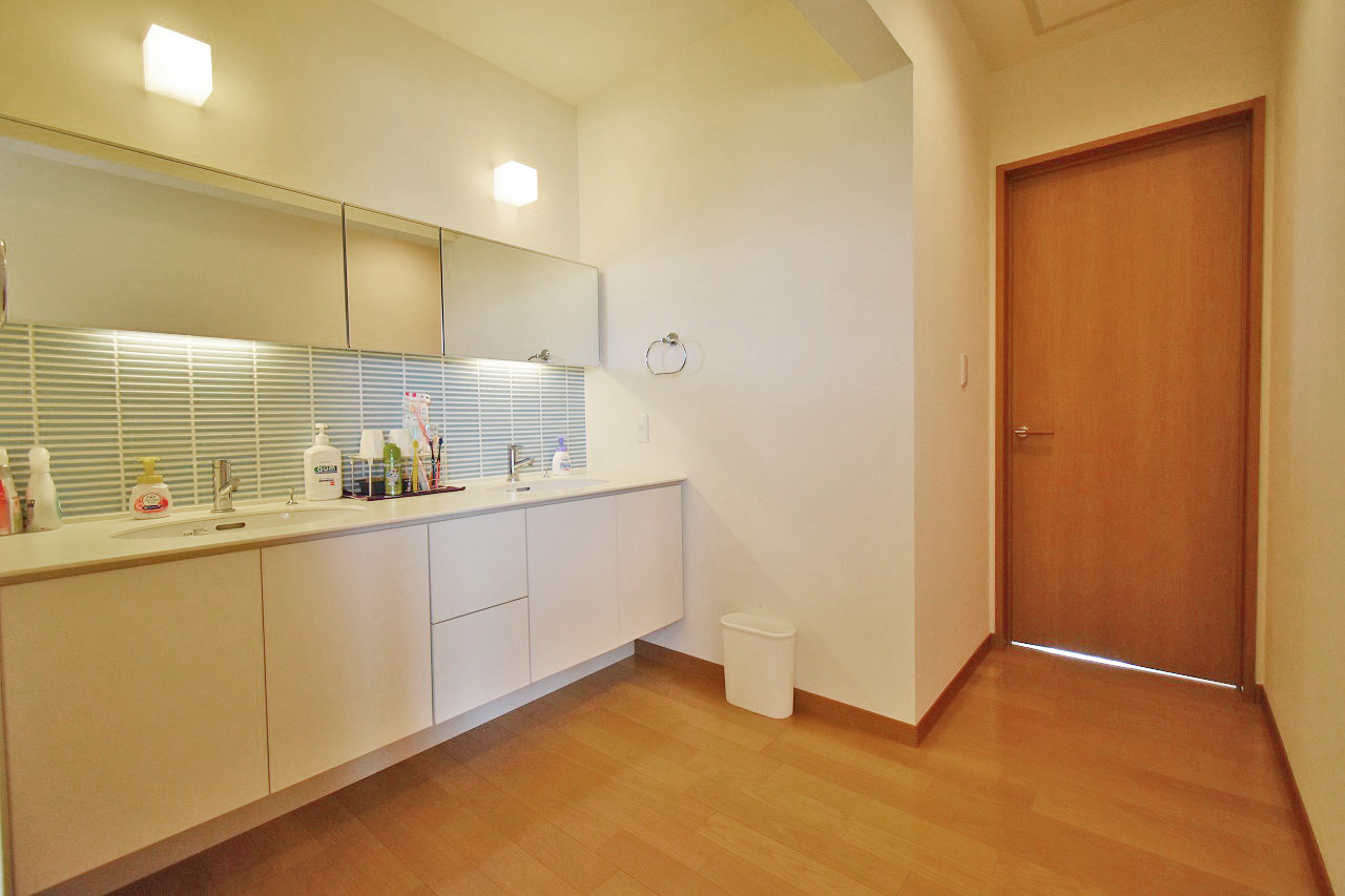 塩見オーシャンビューハウス