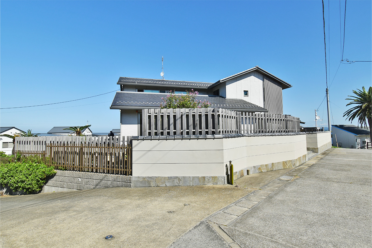 塩見オーシャンビューハウス