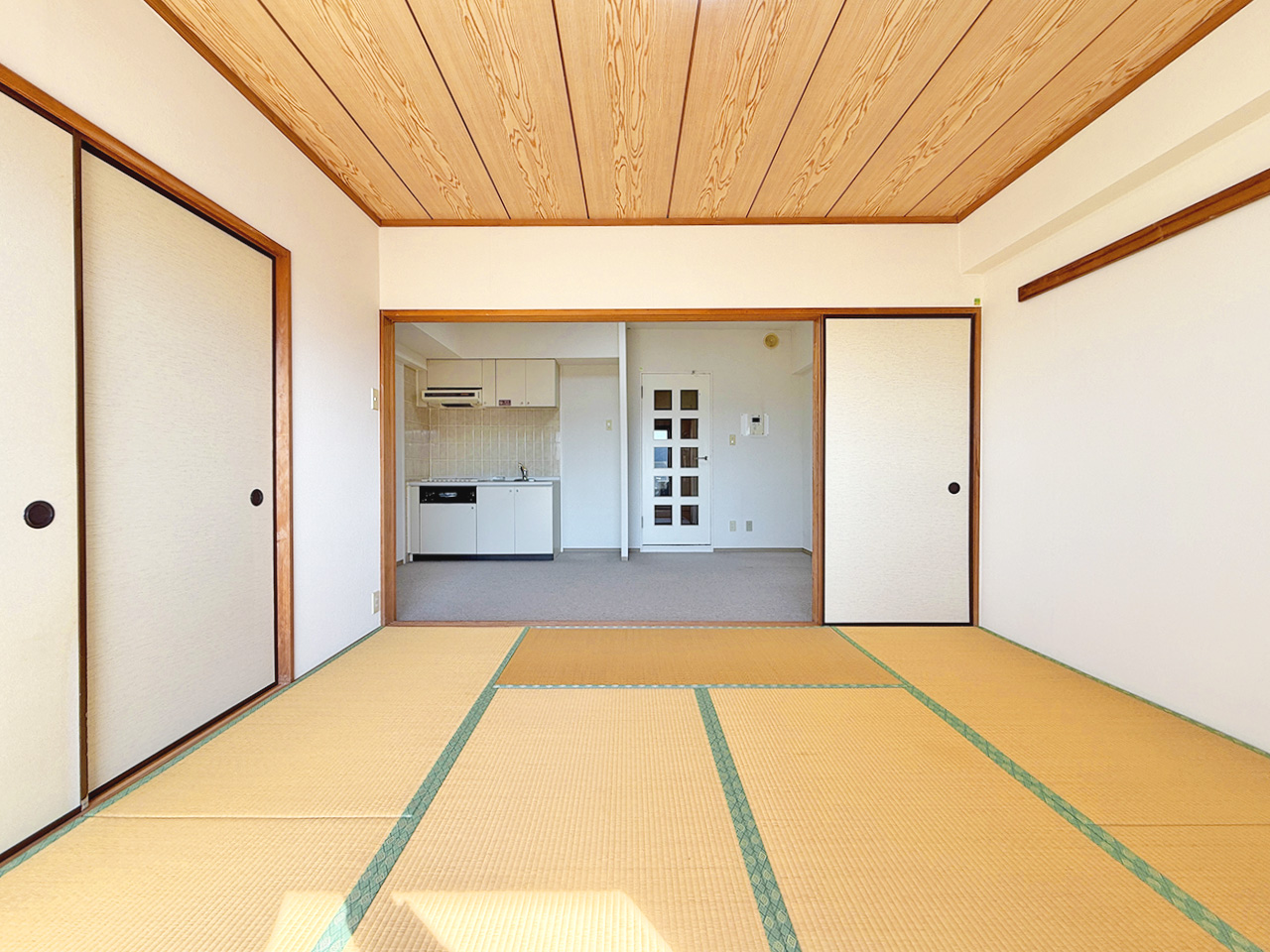 南房総市エスカール岩井9階