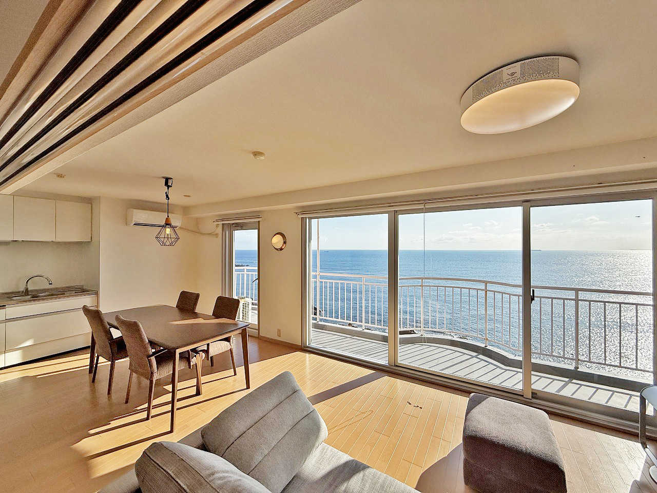 エスカール白浜1202