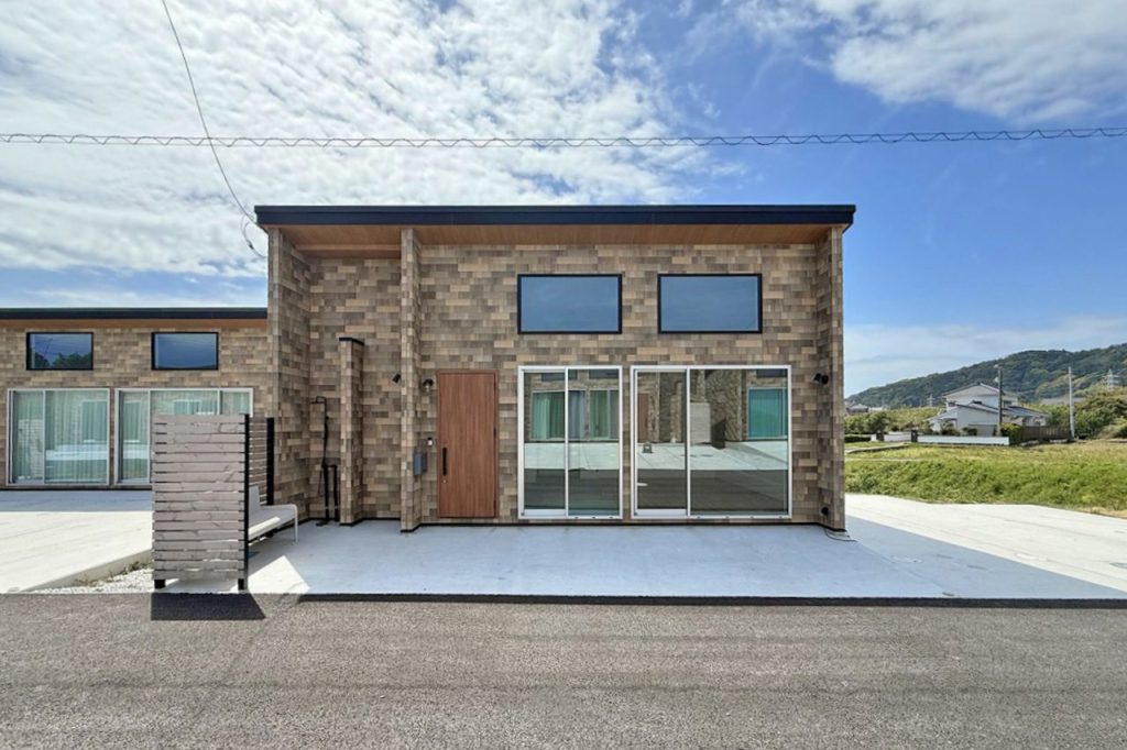 和田町柴　外観①