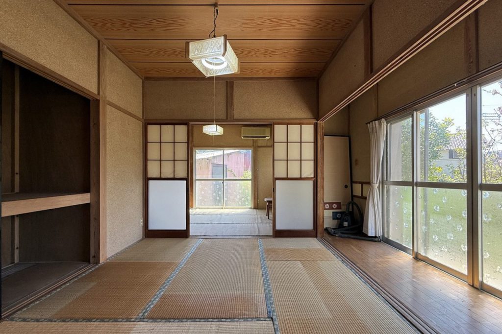 竜島古屋付44坪　室内②